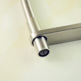 Zeitgenössisch Pull-out / Pull-down Becken Mit ausziehbarer Brause / drehbarer with Keramisches Ventil Einhand Ein Loch for Gebürsteter