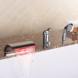 Zeitgenössisch Romanische Wanne LED / Wasserfall / Handdusche inklusive with Keramisches Ventil Einhand Drei Löcher for Chrom,