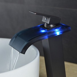 Zeitgenössisch Mittellage LED / Wasserfall with Keramisches Ventil Einhand Ein Loch for Bronze mit Ölschliff, Waschbecken Wasserhahn