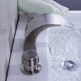 Badewanne & Dusche Wasserfall Zwei Griffe Drei Löcher with Gebürsteter Nickel Waschbecken Wasserhahn