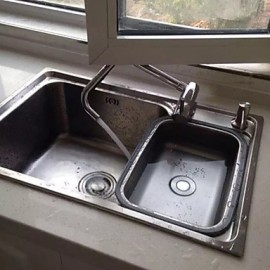 Zeitgenössisch Standard Spout Becken Breite spary / drehbarer with Keramisches Ventil Einhand Ein Loch for Chrom, Armatur für die Küche